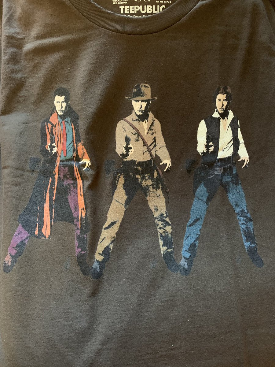 sassylady1103's tweet photo. New T-shirt for the kid...he’s gonna geek out and love it!! 👌🏻
#momwin #nerdinthemaking https://t.co/2pIAw1rM3X