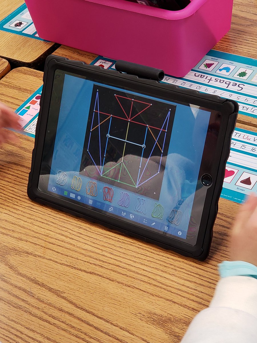 Principal_LSES's tweet photo. Second graders in Ms. Strickland's class working on symmetry during Math. Four stations asking students to design symmetrical patterns in differing colors and shapes. @TuckPrinc @APSMath @2ndgradesliders @APSVirginia @APSVaSchoolBd #TuckahoeRocks https://t.co/LjCSMQfOH0