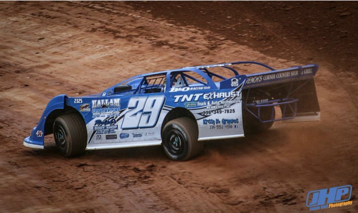 CRacing22's tweet photo. @DaleMooreRacin @PFCbrakes  just a little throw back!! #SponsorMePFC19 https://t.co/8BvsuHwqne