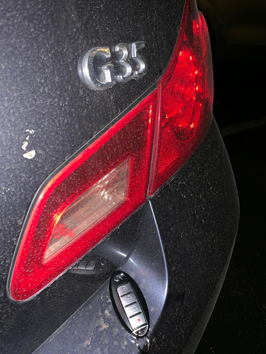 TempeLockShop's tweet image. 2007 Infiniti G35
All keys lost 
Push to start 
With learning slot
Original manufacture
#intelligentkey #lostkeys
#proximityKey #arizona
#smartKey #tempe
#infinitiOEM #locksmith 
#infinitig35 #infiniti
