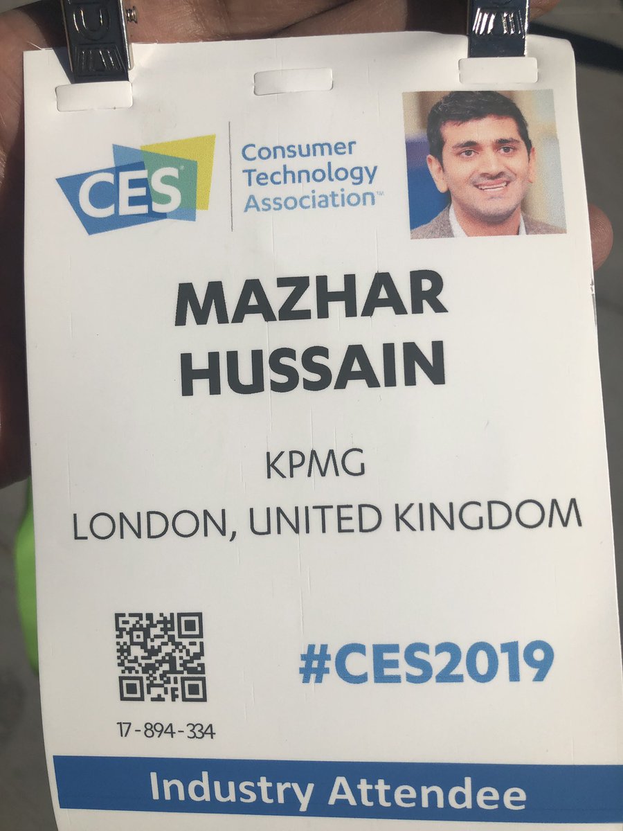 Maz_DataDude's tweet photo. At CES this week looking forward to seeing and hearing about all the latest in tech. Jamming start seeing Apple’s entrance at it’s first CES. 

#CES2019 #Technology #Digital #Data #AI  #digitization https://t.co/nDsoRfQAX9