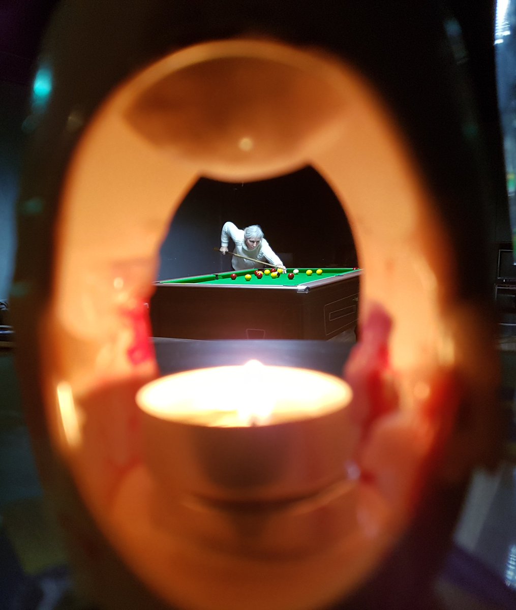 rafferty_paul's tweet image. Our Lazer Leigh in the oil burner..✌

#Lazer 
#Poolnights  
#Nightlight