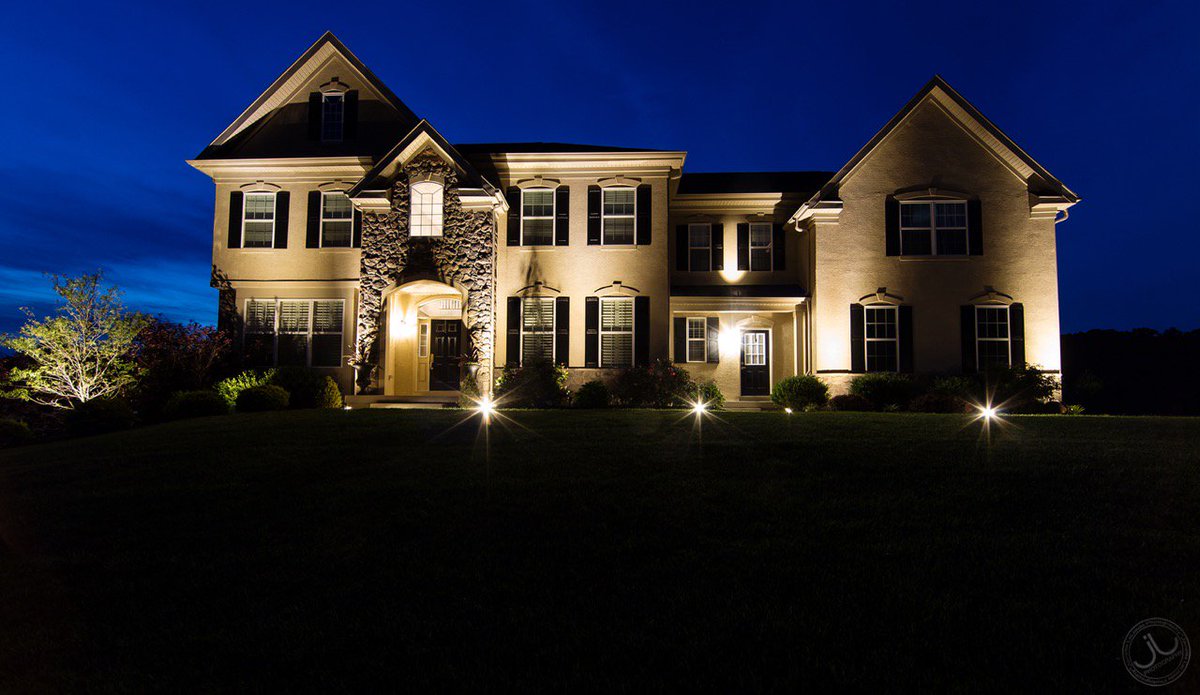 DOSLandscape's tweet image. At Distinctive Outdoor Spaces, our mission is to provide clients with the highest level of quality construction and maintenance at a fair market price.
ow.ly/Z4F450k8a0w #maintenance #landscape