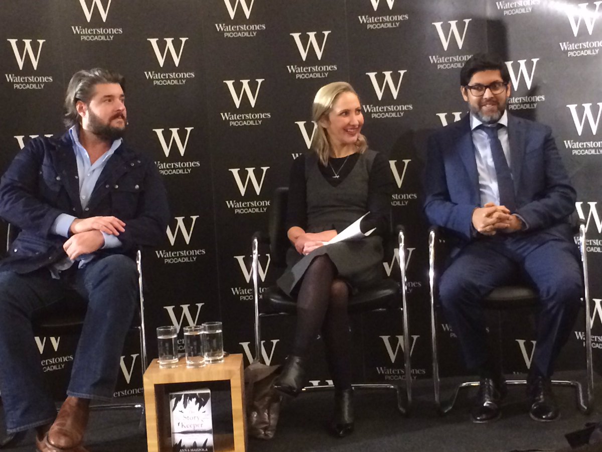 ThanhmaiUK's tweet photo. We all had a wonderful time @WaterstonesPicc tonight listening to @willrdean and @radiomukhers in conversation with @Anna_Mazz about #RedSnow and #SmokeAndAshes #Tuva and #SamWyndham
Writing techniques, excel spreadsheets and lists also got mentioned.
It was a great evening. https://t.co/D0CEYFVYiq