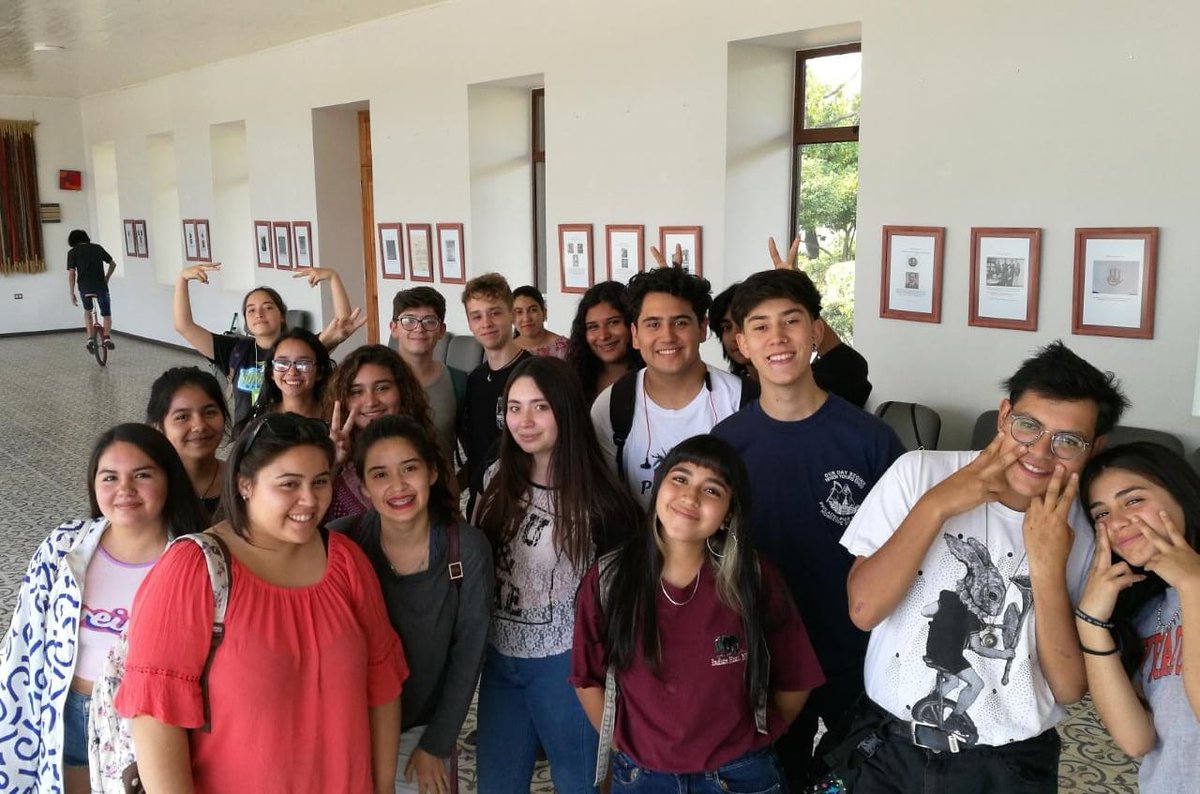 EstudioCreativ_'s tweet photo. Primera capacitación: Inteligencia emocional 😍 

#Escuelasdeverano  #Voluntariado #VoluntariadoChile https://t.co/MA33uzUnS7