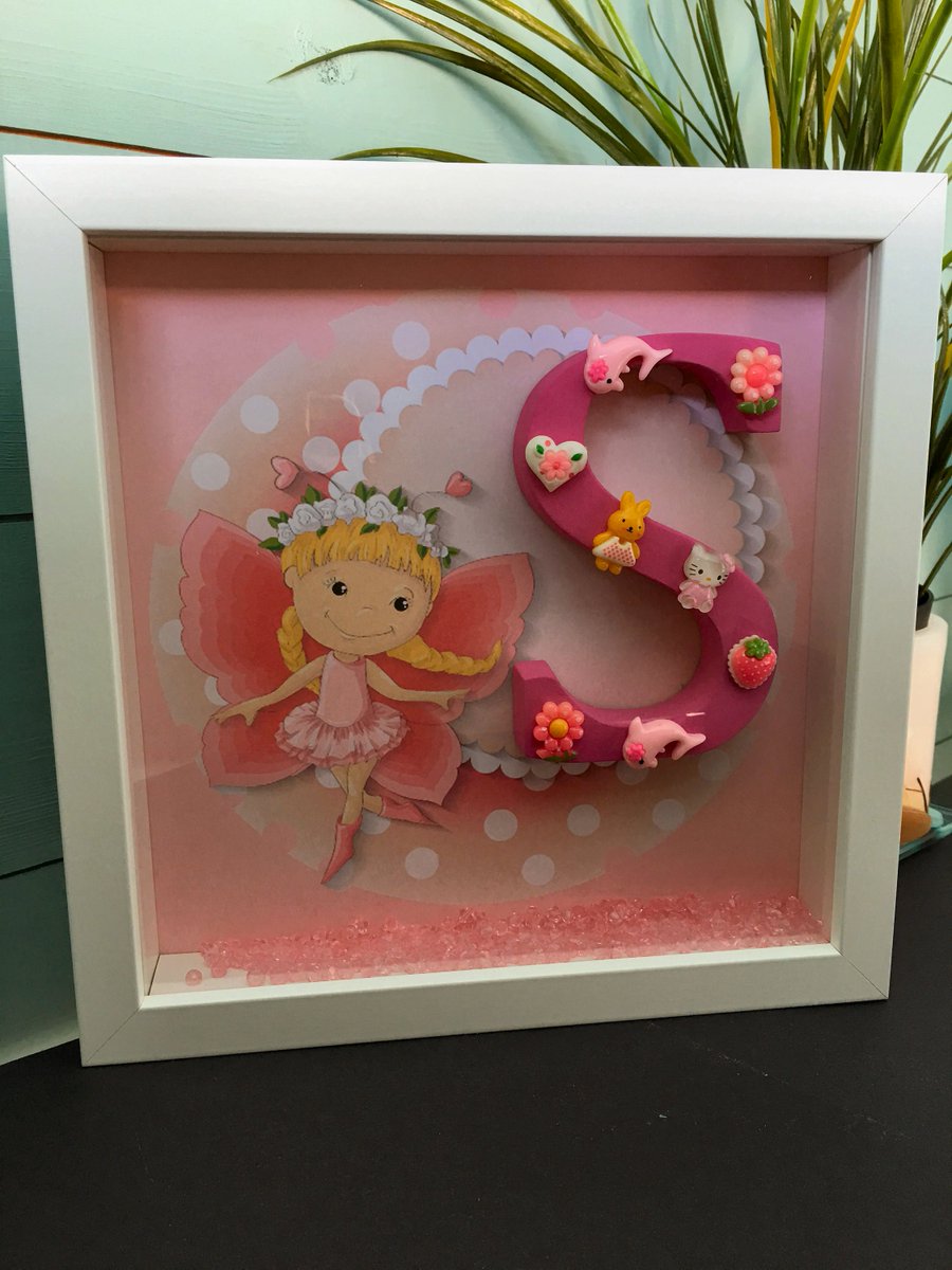 CraftyPams's tweet photo. Excited to share the latest addition to my #etsy shop: Personalised Girl's Letter Frame, 3D Wooden Inital Letter Frame, Girls Bedroom Decor, White Or Black Frame, https://t.co/4wEIcu6X0l #housewares #homedecor #white #framing #pink #framed #bedroom #girls #initialframe https://t.co/QcEpkbKXcV