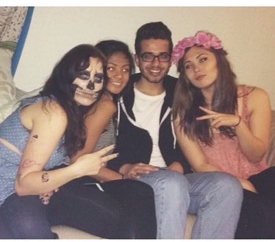 chase_michaela's tweet photo. #THROWBACKZ https://t.co/4IpkkLpjjV