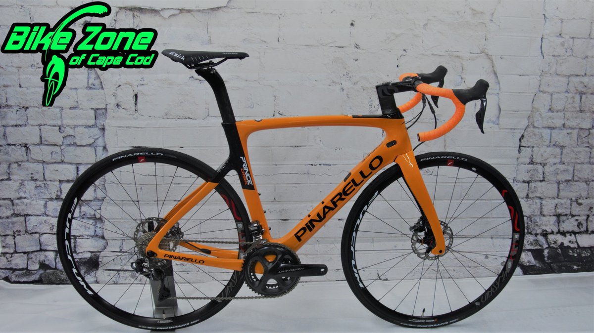 bikezonecapecod's tweet photo. Pinarello Prince Disk Shimano DI2  #cycling #cyclinglife #cyclingshot #cyclingpics #roadbikr #roadbikes #roadbikepics #roadbikeporn #pinarellof10 #pinarello #pinarellodogma #pinarelloofficial #pinarellodogmaf10 #f10naturalbornwinner #pinarello_lovers #campagnolo #Shimanodi2 https://t.co/9OqTh4JIv6