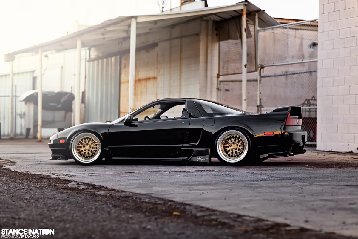 Seibon_Carbon's tweet image. TR-Style CF Rear Spoiler 
#SeibonCarbon | #NSX 
photo | @stancenation 
#seibon #acura #honda #na1 #na2