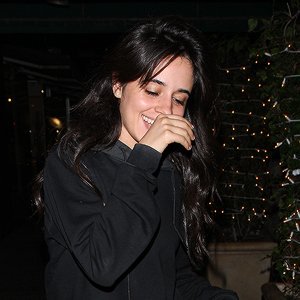 PompeoxCapshaw's tweet photo. #Consequences #BestLyrics #IHeartAwards https://t.co/3NZQXuC5HL