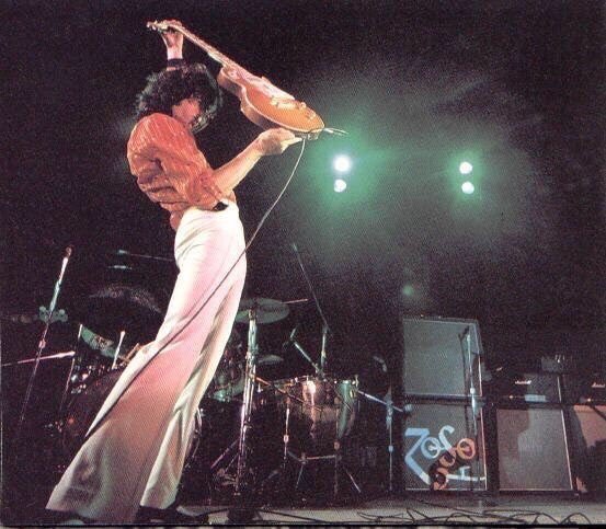 Happy 75th birthday, Jimmy Page. Here\s a \Ten Years Gone\. 