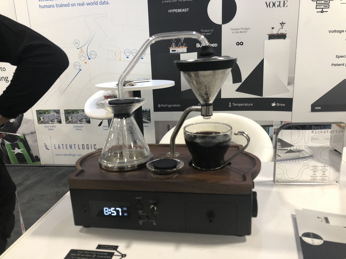 池澤あやか いけあや このコーヒーメーカー兼アラーム Barisieur 最高にかっこいいし コーヒーの匂いで起こしてくれるの最高じゃないっすか もう販売もされてるんだって え 買おうかな T Co Ncz8jxrzfd いけあやces Ces19 池澤あやか いけあや このコーヒーメーカー兼アラーム Barisieur 最高にかっこいいし コーヒーの匂いで起こしてくれるの最高じゃないっすか もう販売もされてるんだって え 買おうかな T Co Ncz8jxrzfd いけあやces Ces19