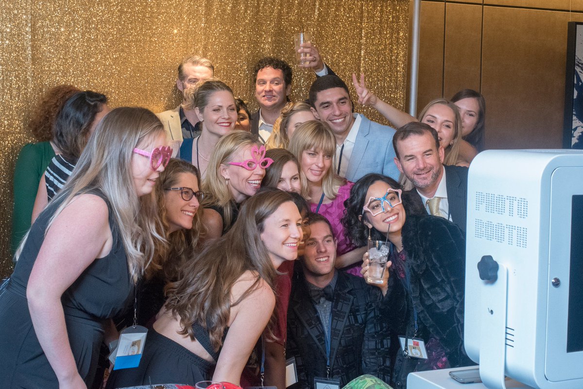 PRSAsandiego's tweet photo. Our 2018 #MadForPR Bernays Mark of Excellence Awards may be over, but the photos live on! Reminisce over event highlights, group photos and candids captured throughout the evening. Tag yourself, colleagues and friends in our FB album! See all 461 photos: https://t.co/CkjbgskP55 https://t.co/ZDak0nn5er