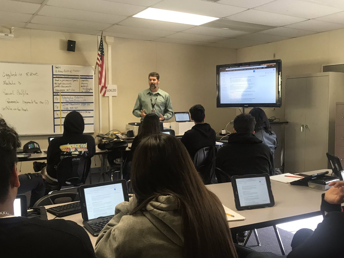 Teaching <a href="/CvHigh/">CoachellaValleyHS</a> Ss how to use <a href="/Google/">Google</a> Scholar to find reliable sources!! <a href="/edtechamatics/">Brian Carnes</a> <a href="/CVUnified/">Coachella Valley USD</a> <a href="/CVUSDiCenter/">@CVUnified iCenter</a> #CVUSDLearns