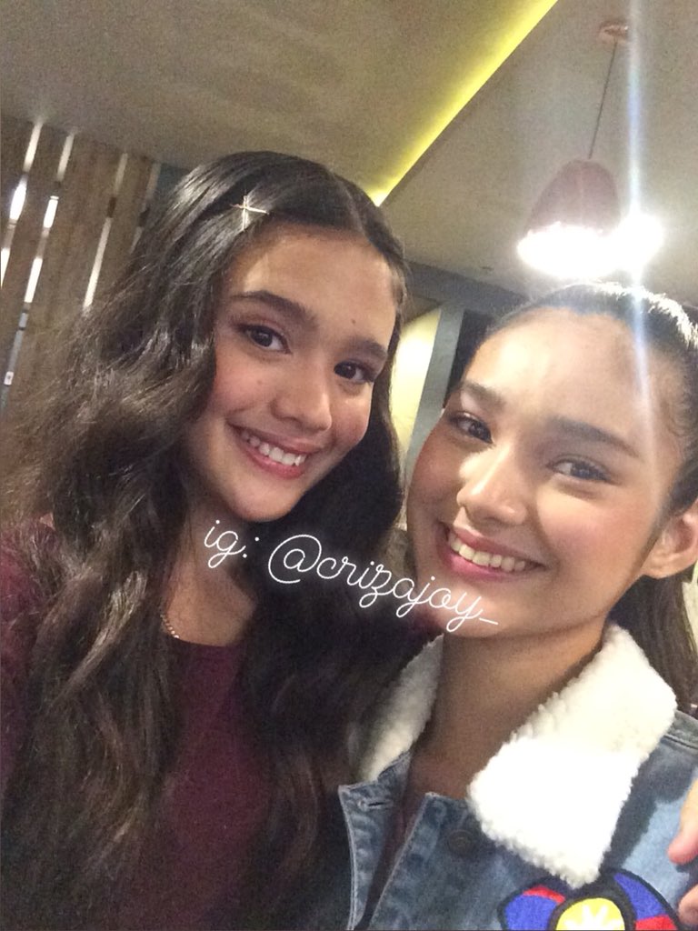 ohgwenyxx's tweet photo. Criza Taa with Karina Bautista and Seth Fedelin. ππ
#KarSeth
#KarZa
#CriSeth https://t.co/fGsQz7b34J