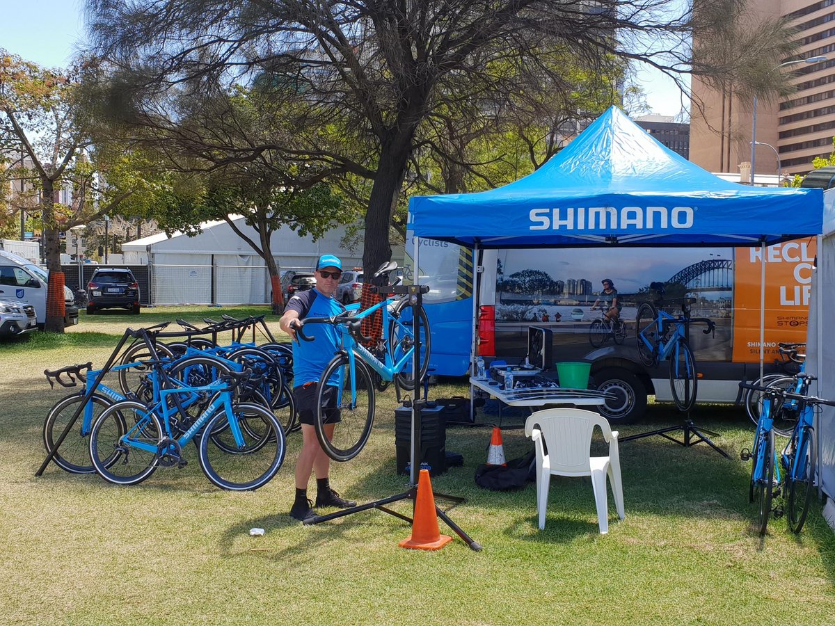 Hello, Adelaide! 👋 #TDU2019 <a href="/tourdownunder/">Santos Tour Down Under 🚴🚴‍♀️</a>