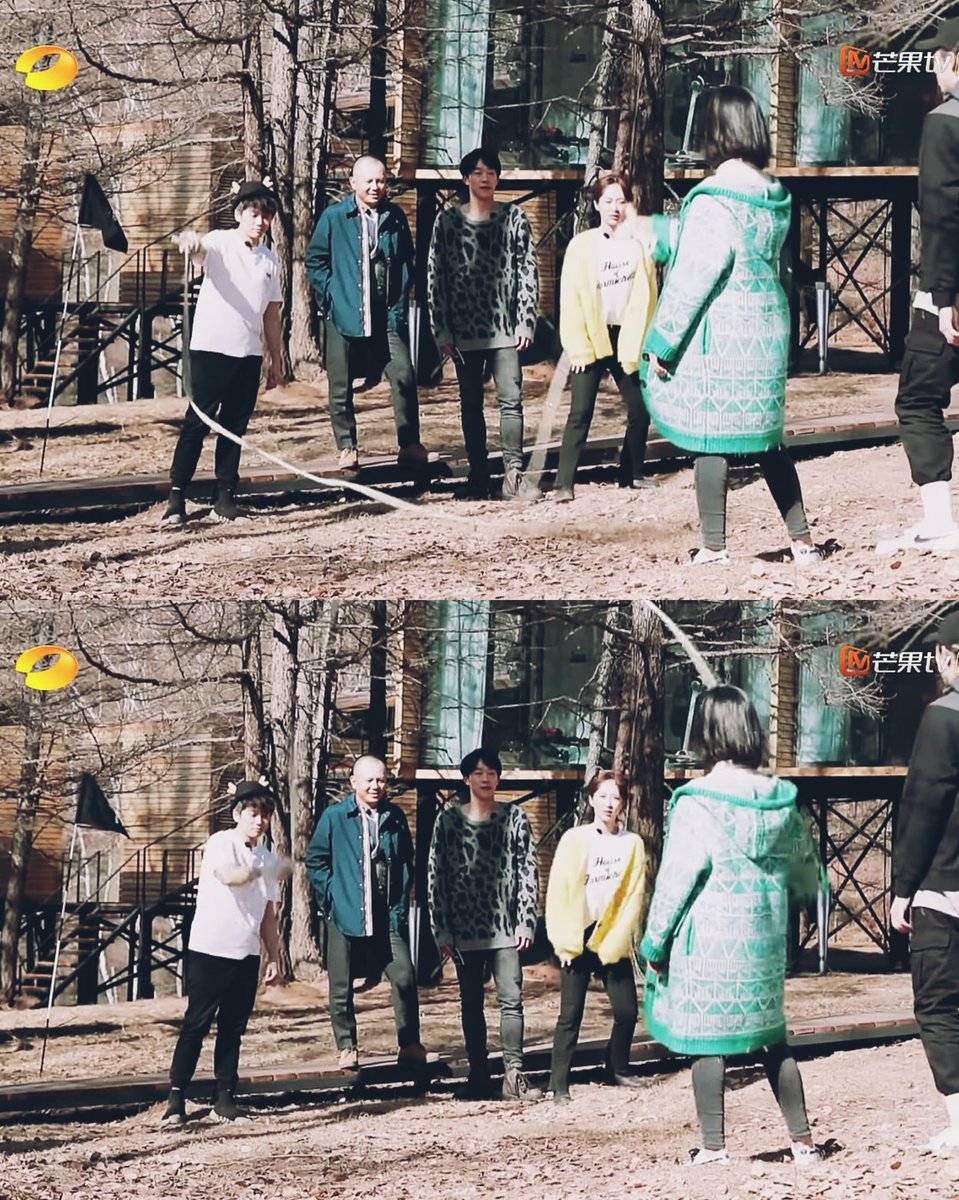 Just look how their body language speaks what's the thing between them what I mean it comes out naturally even other people noticed it not just DiY! Oh come on It was Yy who were holding the rope but on the next minutes Dd were already holding it, baobei is tired right, Di?