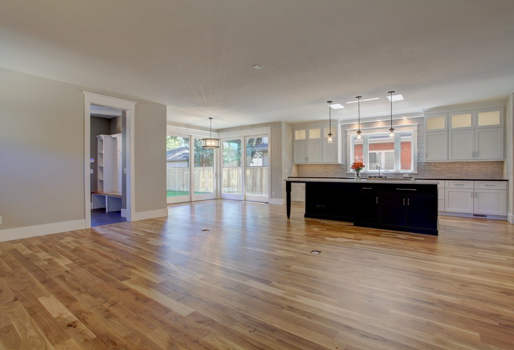 PaulMaynard's tweet photo. I love the open space and the natural light coming into this space. Thoughts?
#colorfulvirtualtours #denver #denverrealtor #realestate #luxury #5280 #coloradorealestate #realtor #home #madisonprops #denverrealestateagent #realestateagent #colorado # https://t.co/QYDGqLLG7J