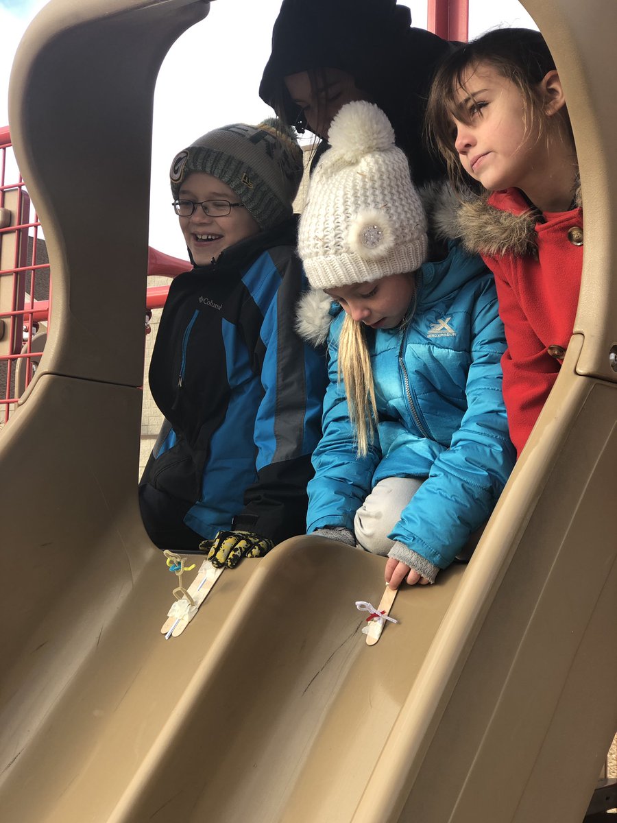 ginagreil's tweet photo. @STA_Waterford K-4 spent some time designing snowboards for our winter STEM Olympics #fullSTEAMahead #STAproud https://t.co/8d1MbpyVRA