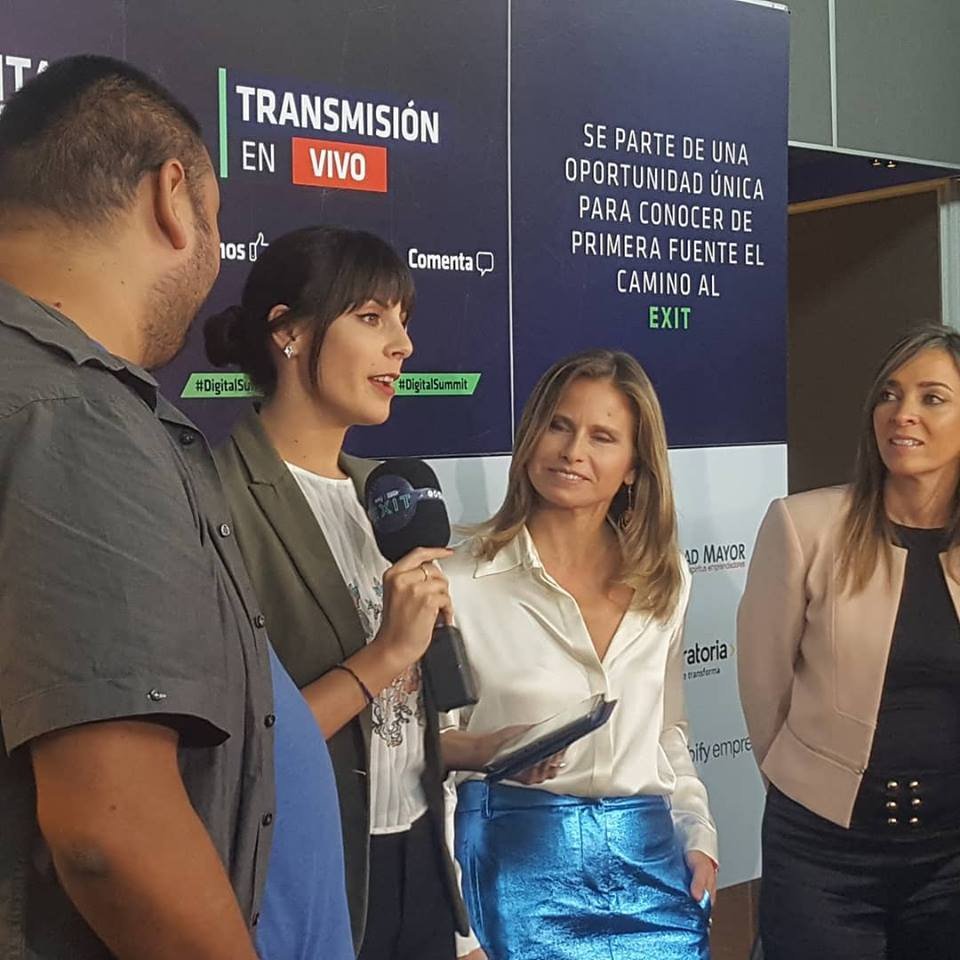 DTNPyme's tweet image. Hoy estuvimos en #DigitalSummit, evento de innovación y negocios digitales organizado por @MagicalStartups con el apoyo @HuaweiMobileCL , @EntelExploralab, @IBMdeChile y animado por la seca @SoledadOnetto

#DigitalizaTuNegocio #TransformacionDigital #DS2019 #DigitalSummitSCL