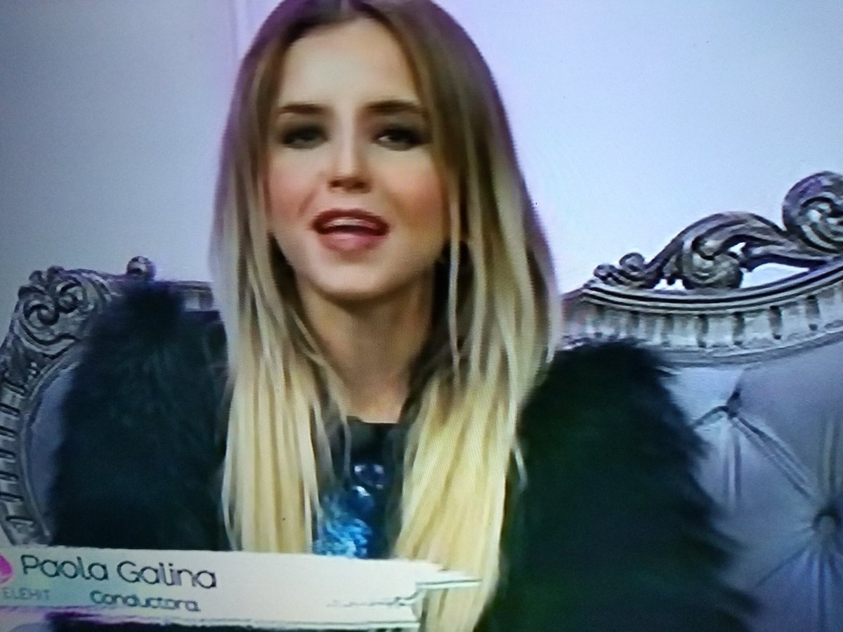 victor_cuellar6's tweet photo. otra vez mi @PaolaGalina #pinktelehit https://t.co/sZZ4a0MqXK