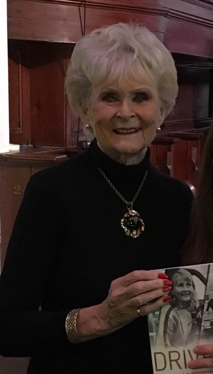 MariaDesCork's tweet photo. So motivated to try new things by tonight’s @NetworkCork speaker @TriskelCork #RosemarySmith #Ambassador for @renaultireland Amazing stories of her life achievements (to date)! #Driven #NetworkCork19 #DrivingItForward https://t.co/pgQtfjt3a9