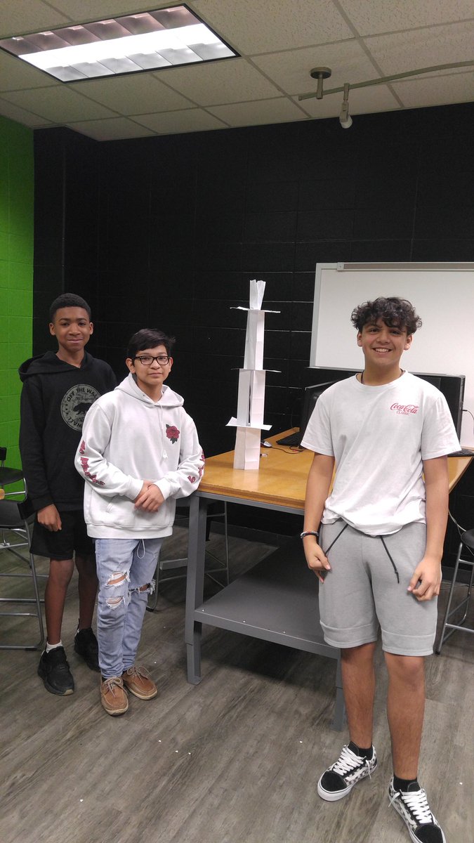 BIS_Robotics's tweet image. 📣 Introducing the spring semester Paper Tower Challenge champions!🗼🏆 #BISLearns