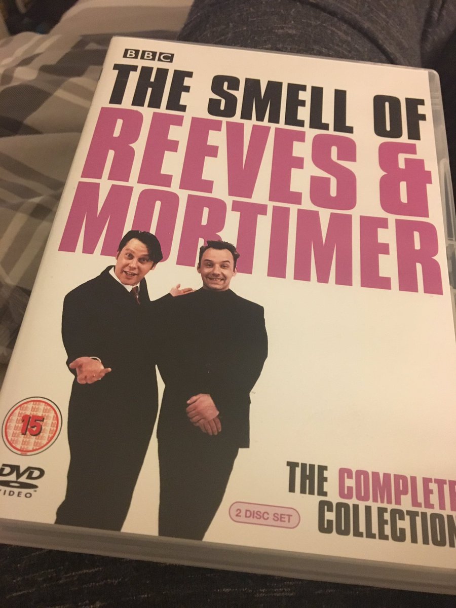 This time next week I’ll be turning 40.    As a kind of self preservation/ comfort measure I’ve been reminiscing hard. Remembering the good old days! Stage one- behold! #TheSmellofReevesandMortimer @RealBobMortimer @VicReeves1