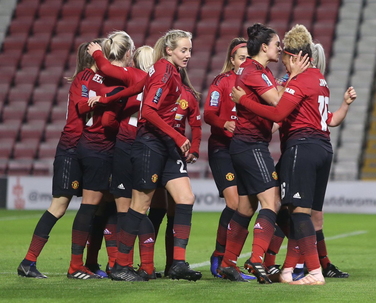 Extremely proud of this club, the staff, the fans and most importantly these players. Not an easy task for them tonight but again they delivered #The21 #MUWomen