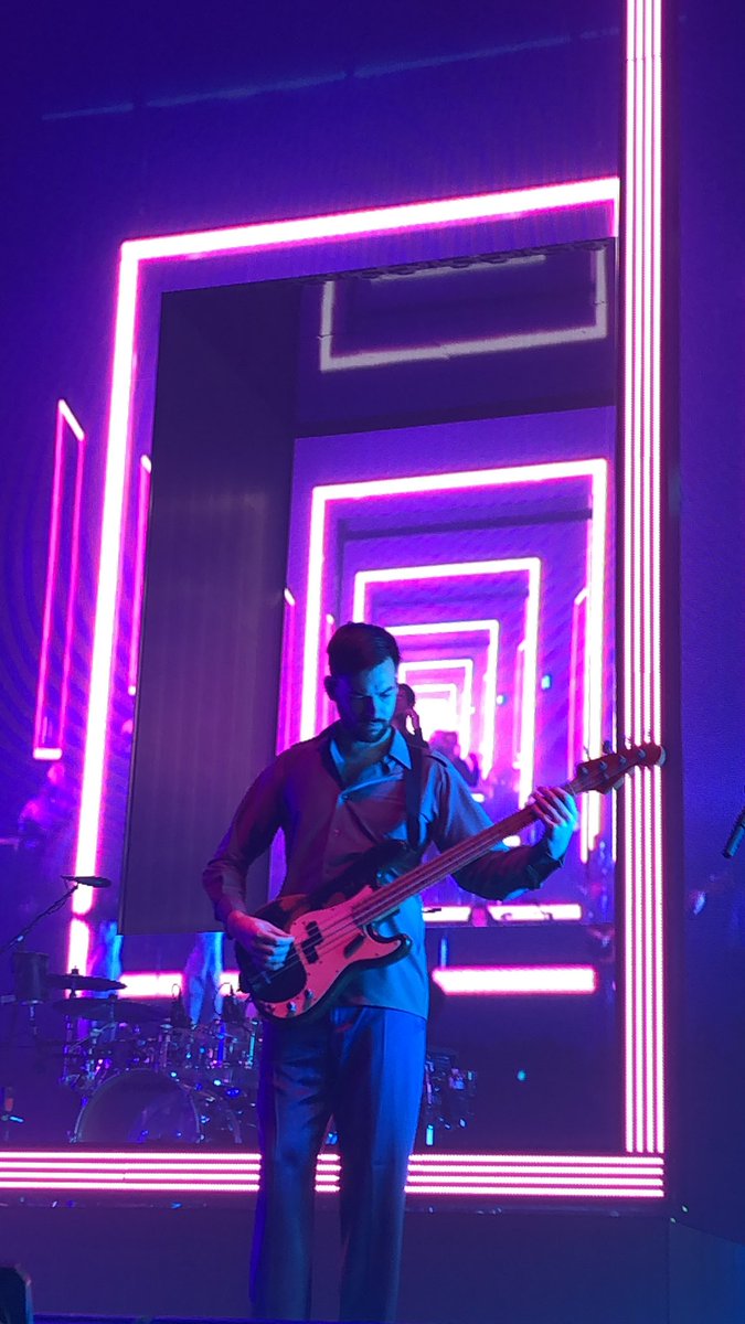 splitnotspliff's tweet photo. Also Ross content xx https://t.co/NOI9XRT4aH