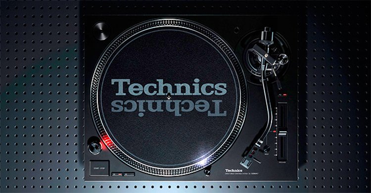 djEdwardsPerez's tweet image. Un poquito de cultura y para quienes no conocen el nuevo modelo Technics SL-1200MK7 &quot;No pregunten por el !Sync! aquí no usamos eso aquí aplicamos técnica  y oído #Music #Dj  #technics7th #sl1200mk7 #ces2019 technics.com/global/sl1200