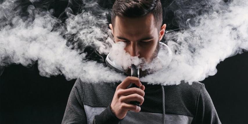 dixiebotanicals's tweet photo. One of the many advantages of vaping CBD oil is quick absorption into the bloodstream, but there are many more! Learn them all here: #CBD #Cannabis #DixieB #Hemp #Vape #Vaping #Athletes #Recovery https://t.co/jJHOCKrEu3 https://t.co/S7h0DZ1XnD