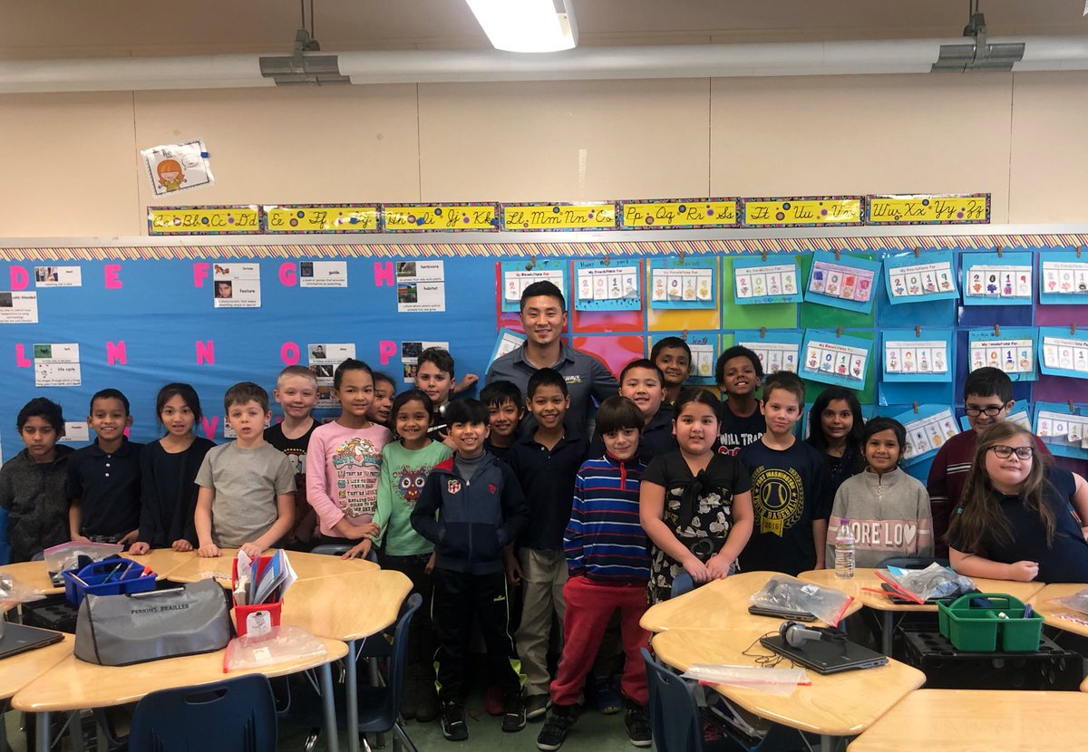 We spent the afternoon making new friends and reading some great books. 📖
<a href="/SHARPLiteracy/">SHARPLiteracy</a> helped us visit this awesome school to promote reading comprehension and creative thinking. SHARP is our non-profit of the game this Friday; come out and show some support! 
#LetsGoWave 🌊