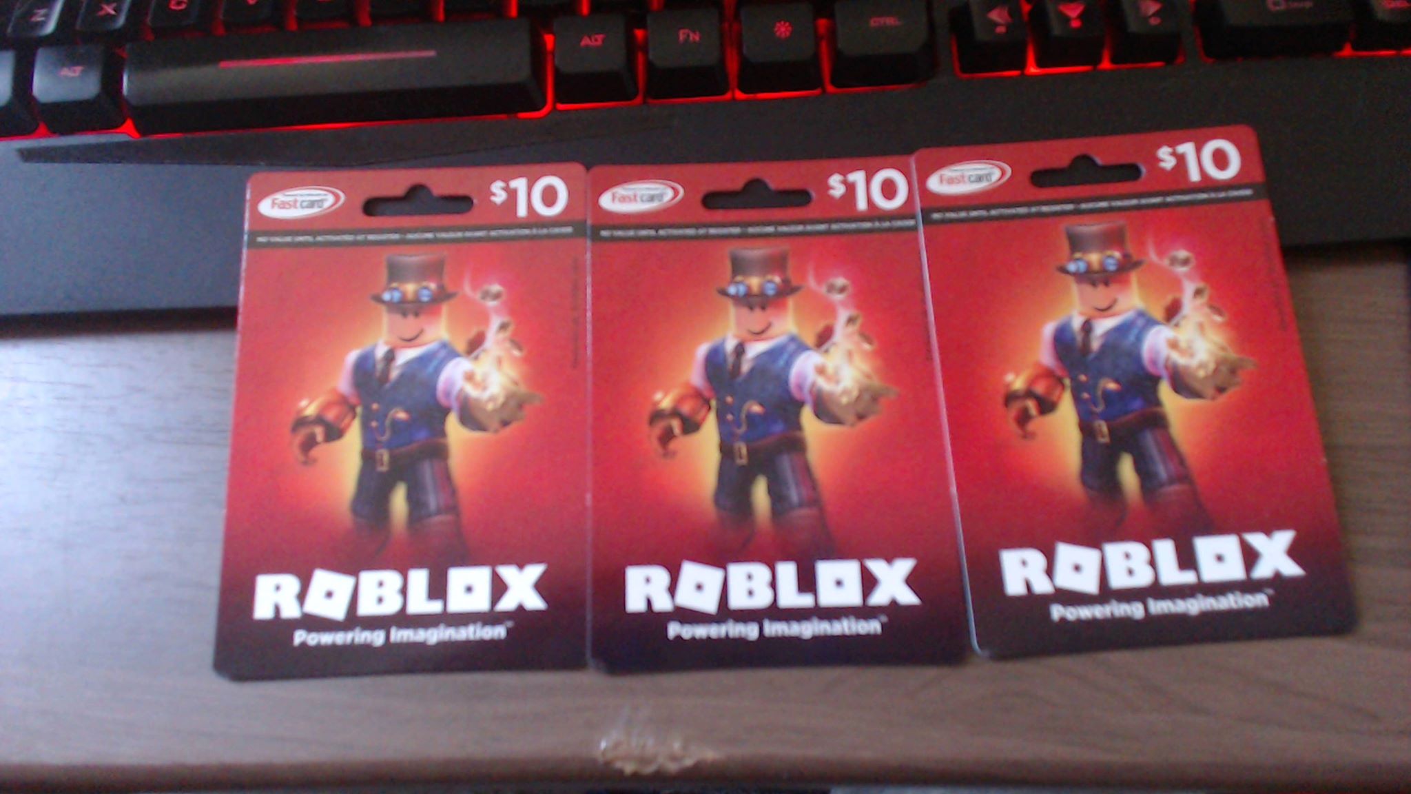 Use Code Matrix On Twitter Ok Trixsters Here S Your Chance To Win A Free Robux Gift Card You Guys Mean So Much To Me And This Is Just A Little Way - roblox cringely