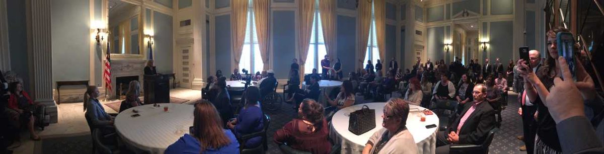 Glad to be able to meet many of the people whose sentences for nonviolent crimes I commuted last month to time served. I asked them to remember those who worked with them to gain their release and those who placed their trust in them such as the Pardon and Parole Board and myself