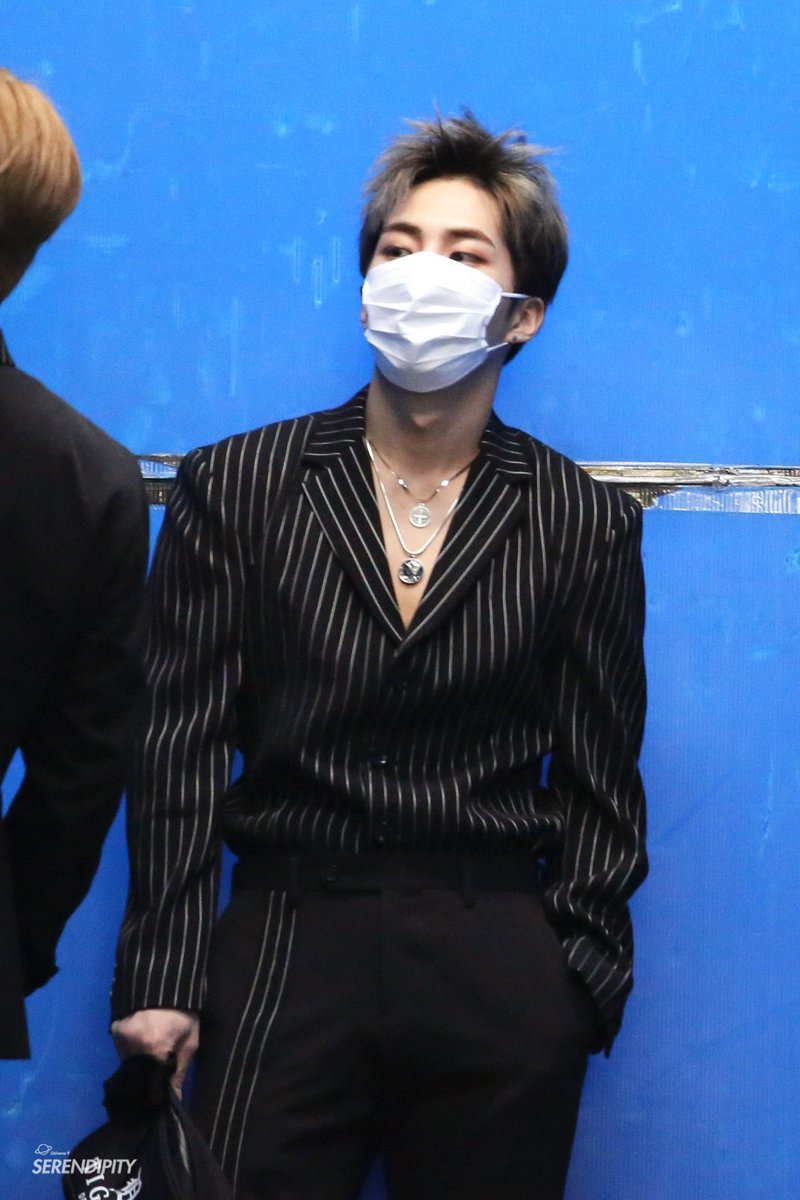 MINSEOKLOOKS tweet picture