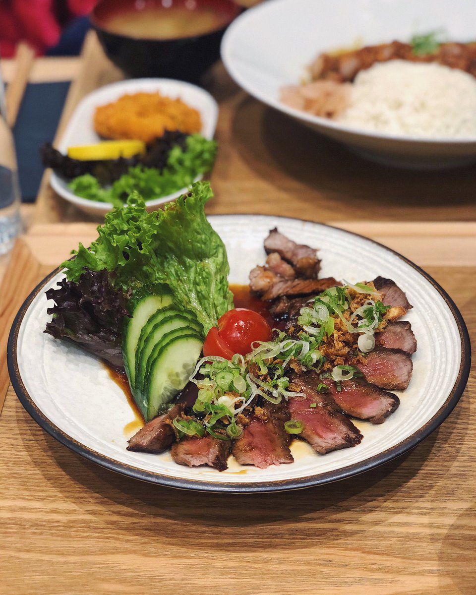 SheepaMiah's tweet photo. This beef kuwayaki dish at Mitsuryu in @ChinatownLondon tasted as good as it looks. You get a rice, a side and miso soup with it too👌🏼 https://t.co/S0Qxi8qzAV