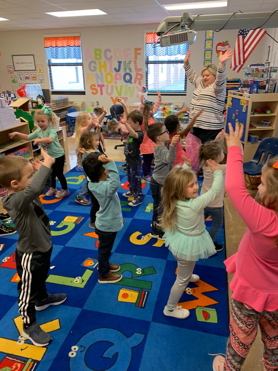 Lots of student engagement observed in today’s instructional rounds! <a href="/PineyPanthers/">Piney Chapel</a> @r_ddaniels