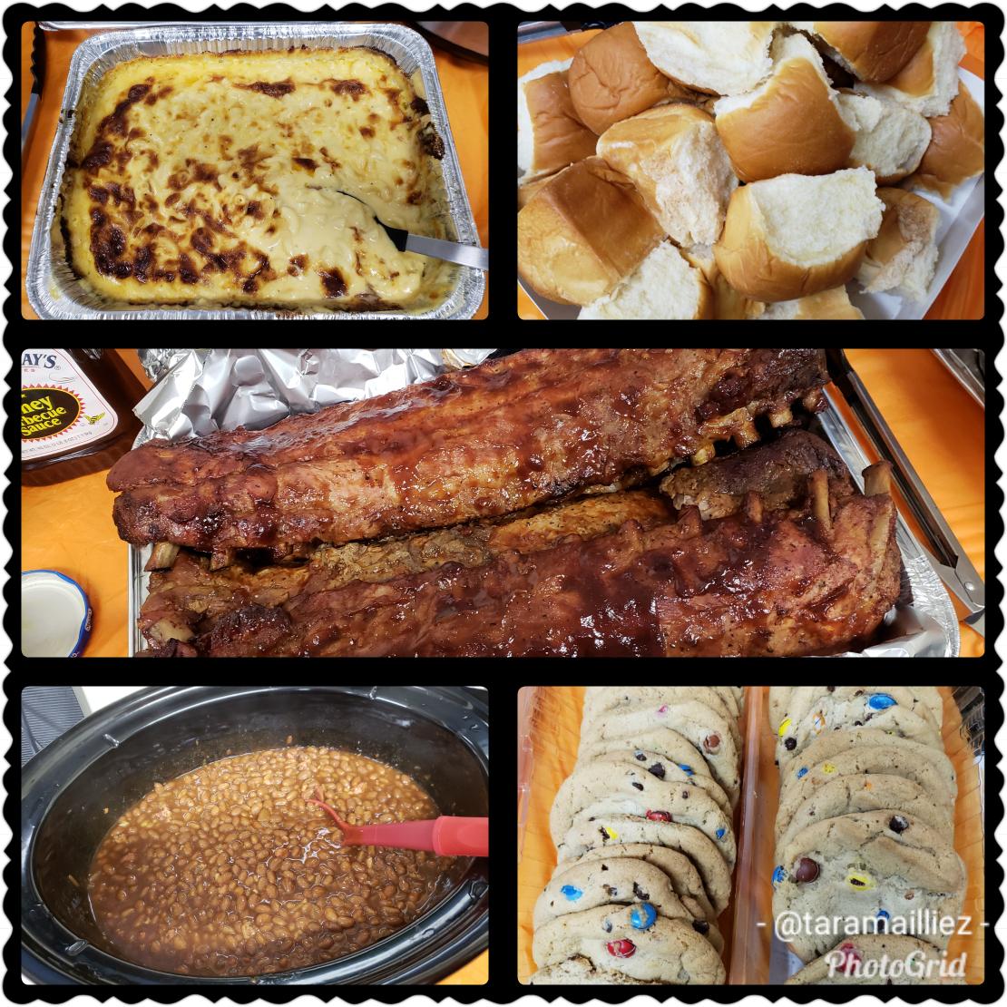 TaraMailliez's tweet image. Mmmm..... Ribs, Mac, Bushes Grillin' Beans, Hawaiian Rolls, Sweet Tea Lemonade , and cookies.
Can you say #Spolied @phil07electra
#LateNightSamePage 
#0134 #FreightTeamRules
🍽