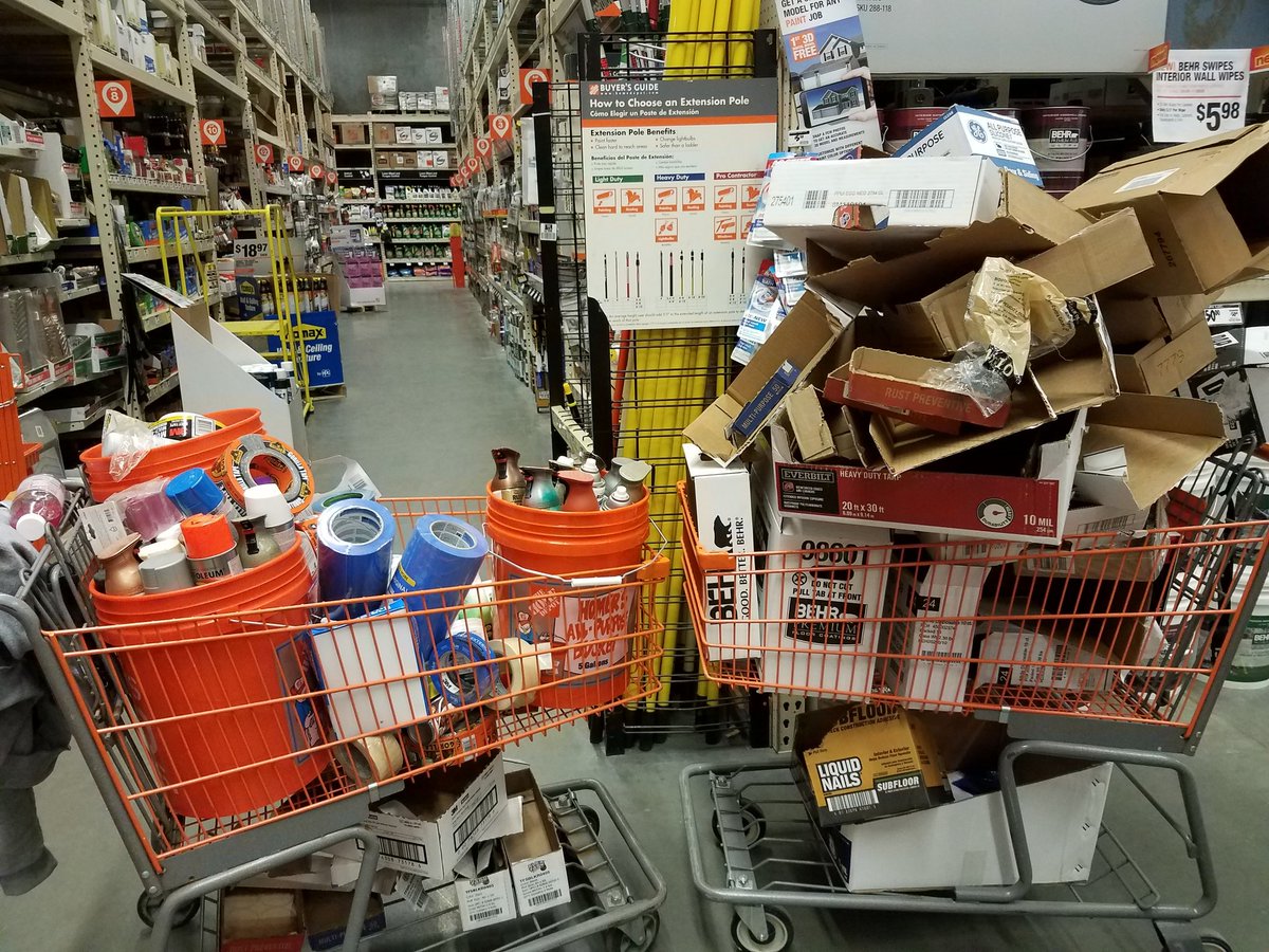 8954ASDS's tweet photo. Who's ready for Inventory?
We areπ! Working hard with Kendal DS/D24 Rack Diving and Packing Down #Teamwork #RackDiving #VOA365 @TammyColemanTHD @CharlesA_Wilson @THDNeagle https://t.co/2vmZ95gavg