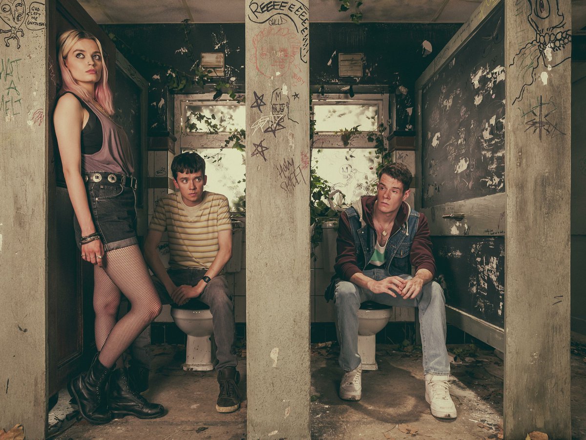 ButterfieldBra's tweet image. Hoje é quinta-feira, Brasil! O que significa, que a série "Sex Education" estreia oficialmente AMANHÃ!!! 😍🙌🏻 #SexEducationNetflix #SexEducation 
Confira no nosso facebook +71 fotos oficiais exclusivas em UHQ da série: facebook.com/pg/Butterfield…