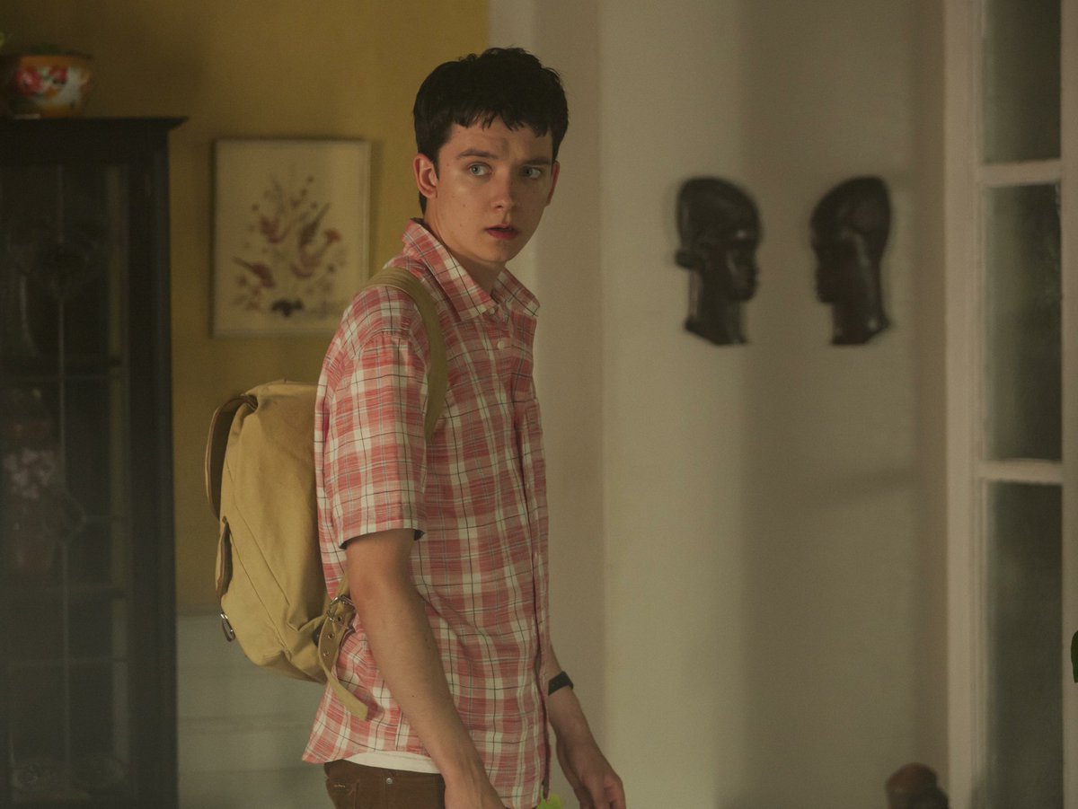 ButterfieldBra's tweet image. Hoje é quinta-feira, Brasil! O que significa, que a série "Sex Education" estreia oficialmente AMANHÃ!!! 😍🙌🏻 #SexEducationNetflix #SexEducation 
Confira no nosso facebook +71 fotos oficiais exclusivas em UHQ da série: facebook.com/pg/Butterfield…