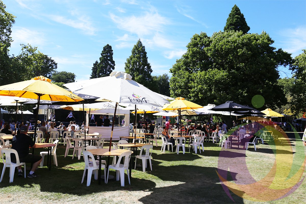 Tell us what you're most looking forward to at Festivale 2019
Let the first-timers know what they shouldn't miss😍
#FestivaleAUS #discovertasmania #northerntasmania #foodandwinefestival #headlineentertainment #masterclasses #whisky #gin #cider #beer #wine #destinationlaunceston