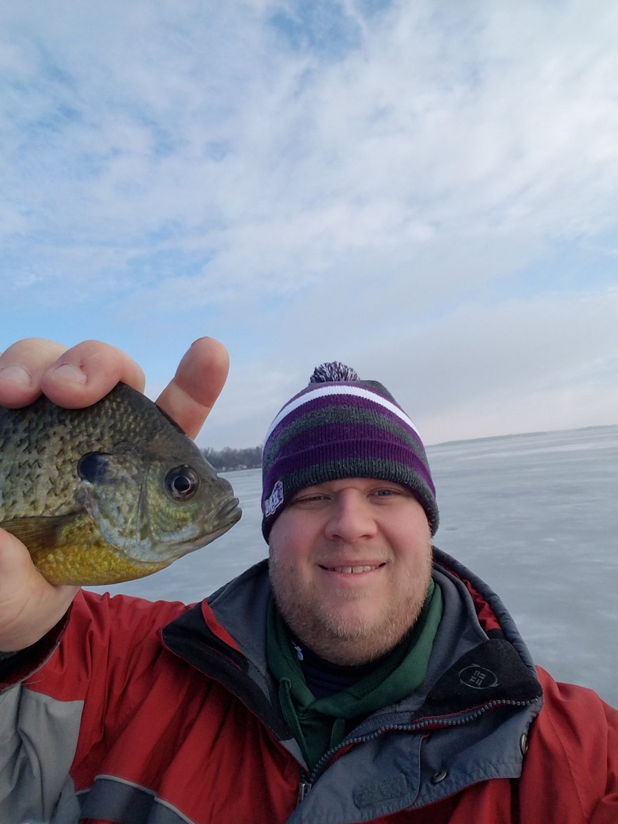 mike_louison's tweet photo. Cold and darkness can't stop tissue sampling for our ice angling projects, with @CalebHasler and his grad student Jamie Card.  In my head kept humming Johnny Cash..........."Get tissues...when you catch the blue (gill)s..." #fishsci #Genetics #fishphys #icefishing https://t.co/DOpJbDm3Ei