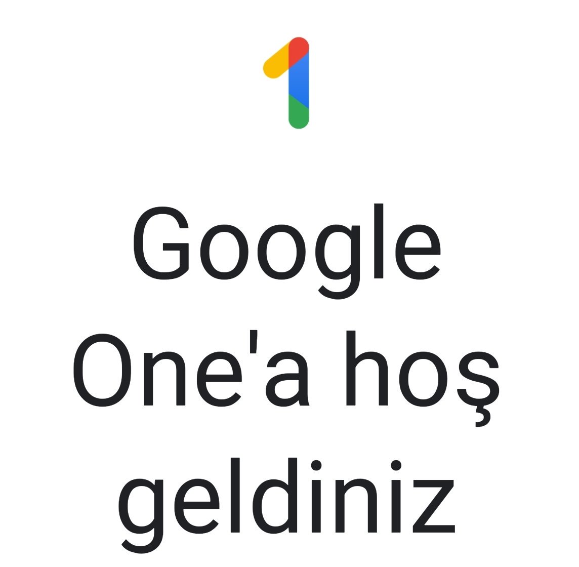 Google One, ücretli Google Drive kullanıcıları için hizmete sunuldu. Önümüzdeki aylarda diğer kullanıcılar da dahil edilecek. Ücretli kullanıcılar için Google ürünleriyle ilgili ücretsiz danışma hizmeti ve bulut depolama alanı aile paylaşımı var.