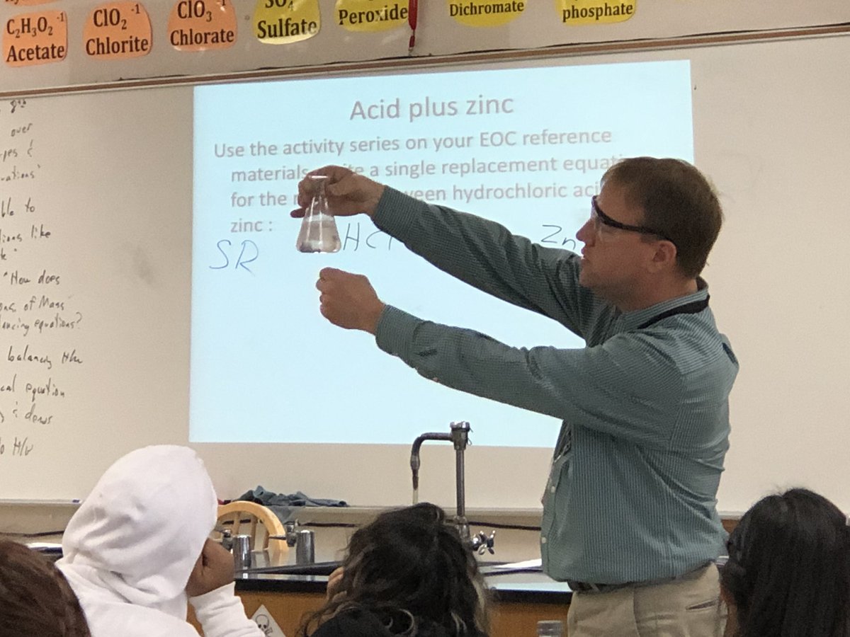 BonnieWeedCISD's tweet photo. So cool to hear/see the kids work through a problem and then witness the chemical reaction from the problem! Mr. Migura might be cooler than @BillNye! #theresalwaysfire #explodingeggs @MrRayCHSScience @CanyonPrincipal @canyonhscougars @CHSNoMoARDs https://t.co/2fot0l6zXd