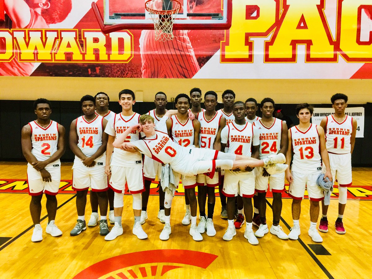 PaceSpartans's tweet photo. Congrats to our Spartan Varsity Boy’s Basketball team who defeated iMater tonight (83 -73). #RunninSpartans #SpartanPride #PaceAthletics #WeArePace https://t.co/p03vMz0SEd