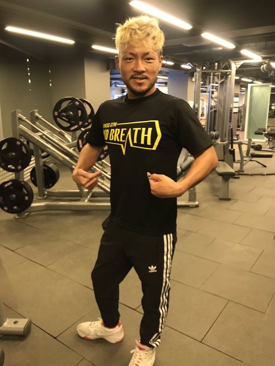 ӄʐʏ ȶɨʍɛ Midbreath Tシャツ In香港 Dragongate 香港プロレス Workout