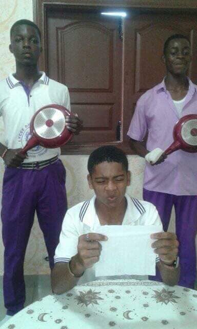 ApexNewsZim's tweet image. Youths in Gabon are doing the #CoupChallenge