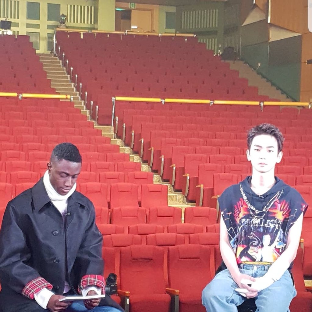Egyptian_Shawol's tweet photo. 190110 #KEY - c2k_entertainment Instagram Update:
[#조엘로버츠]
#SHINee #샤이니키 #JoelRobert #JOEL #조엘 #mbc #섹션tv #리포터 #C2K https://t.co/WKbnBJwbUd